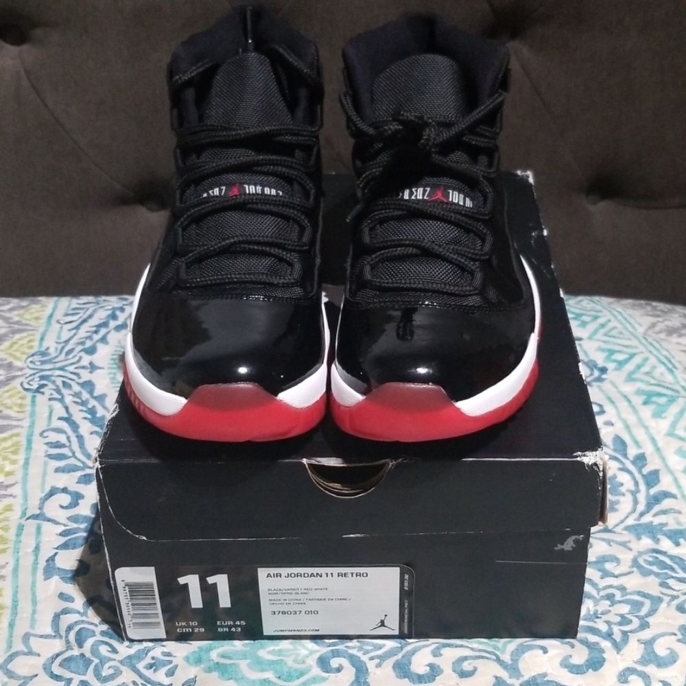 Jordan retro 11 Bred 2012